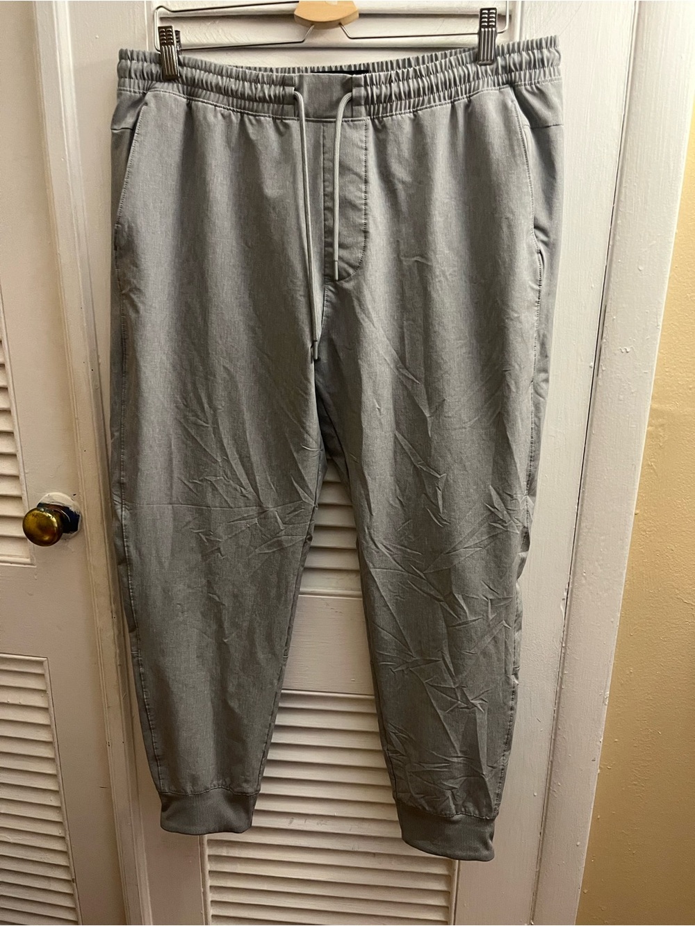 Abercrombie & Fitch Men's XL Traveler Jogger Pants Stretch Gray. Drawstring EUC